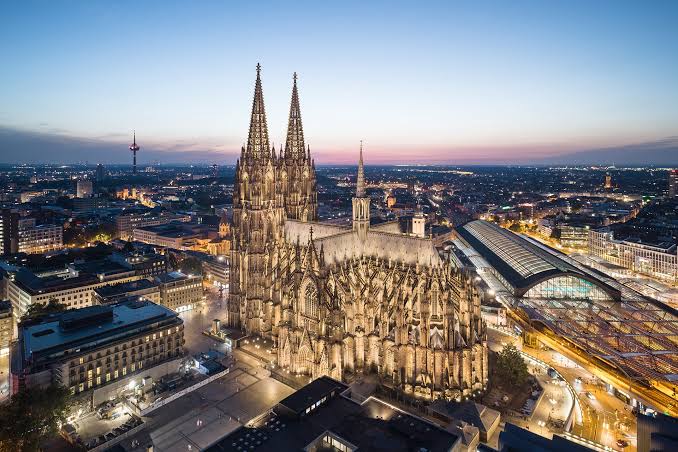 11D8N AFFORDABLE CENTRAL EUROPE