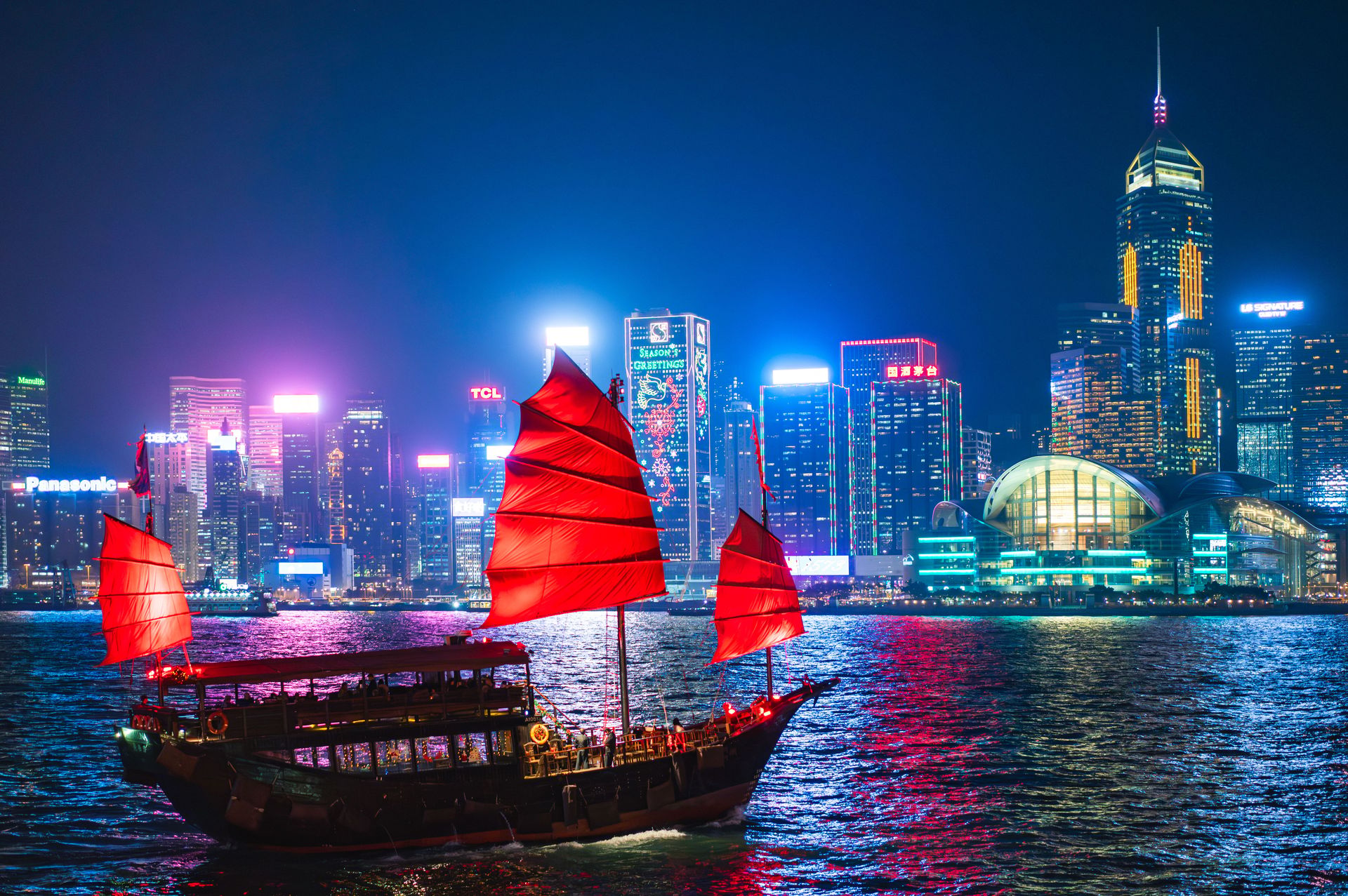 5D4N Macao + Hongkong (New Explore Mini Tour)