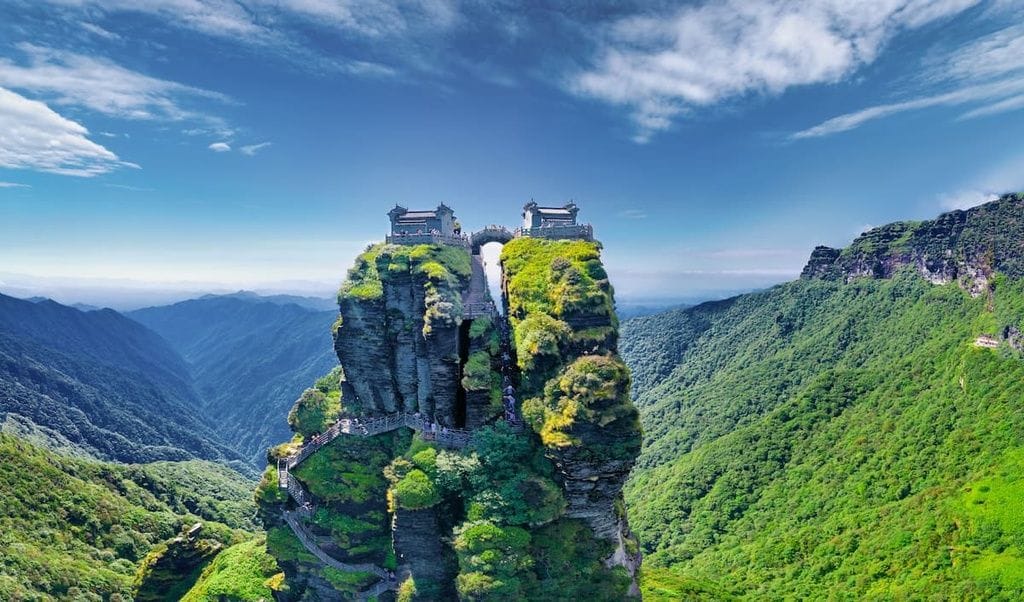 10D8N Colorful Guizhou + Wudu Mountain City Chongqing Twin City Tour