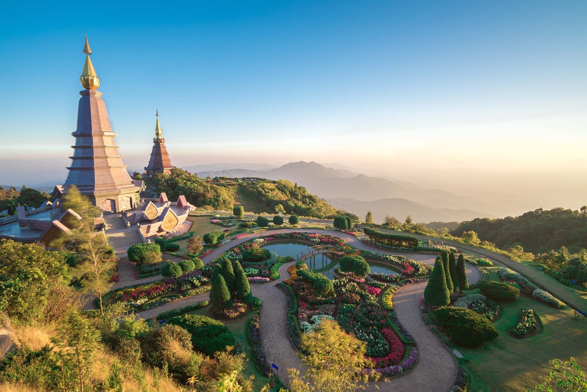 5D4N CHIANGMAI STARS - CHIANGRAI OVERNIGHT TOURS