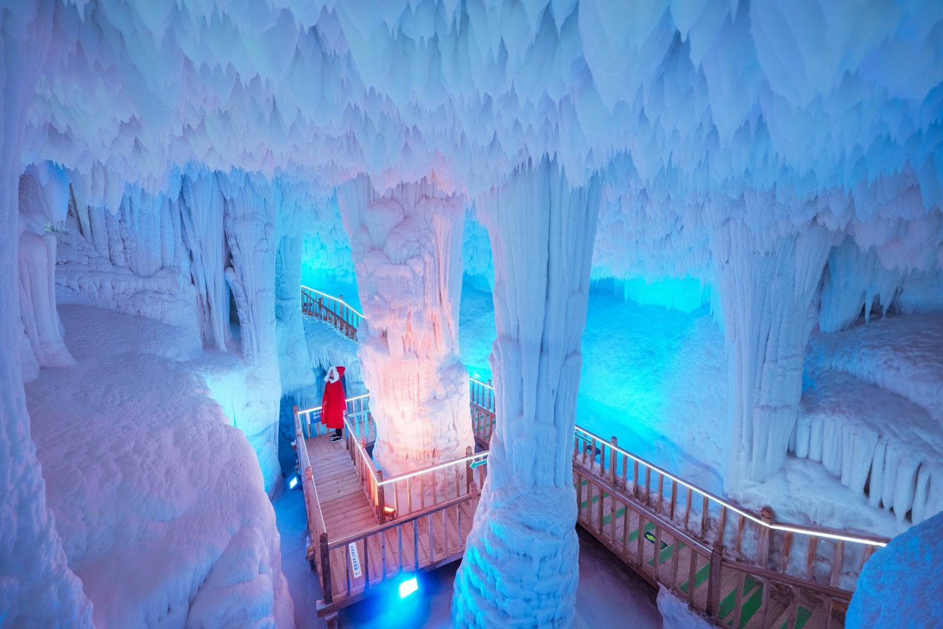 9D7N Qizai Panda - Terracotta Warriors - Sima Qian Temple - Wannian Ice Cave